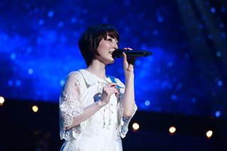 花澤香菜「live 2015“Blue Avenue”」日本武道館ライヴ大成功