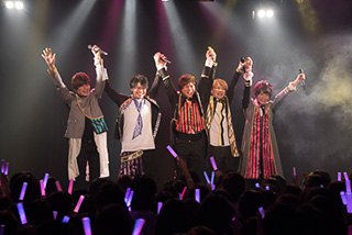 僕 生きてきた中で一番いい日なんじゃないかな Cafe Parade 神速一魂 ライブ初登場の アイドルマスターsidem St Rting Line 09 10 発売記念イベントレポート リスアニ Web アニメ アニメ音楽のポータルサイト