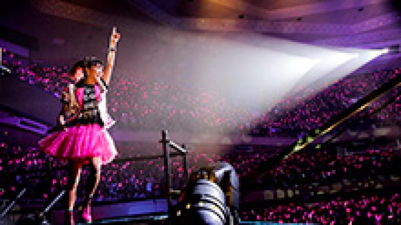 LiSA、日本武道館2DAYSワンマンライブ音源を7月22日より全42曲ハイレゾ配信決定！