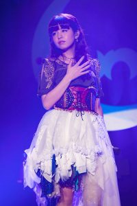 春奈るな Live 16 Windia ツアー終了 千秋楽は大阪 セットリストと衣装全タイプ公開 リスアニ Web アニメ アニメ音楽のポータルサイト