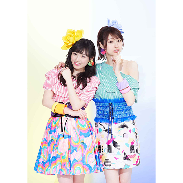 福原遥＆戸松遥　夢のコラボシングル「It’s Show Time!!」MV解禁&カップリング曲がドラマにて初OA！ - 画像一覧（2/4）