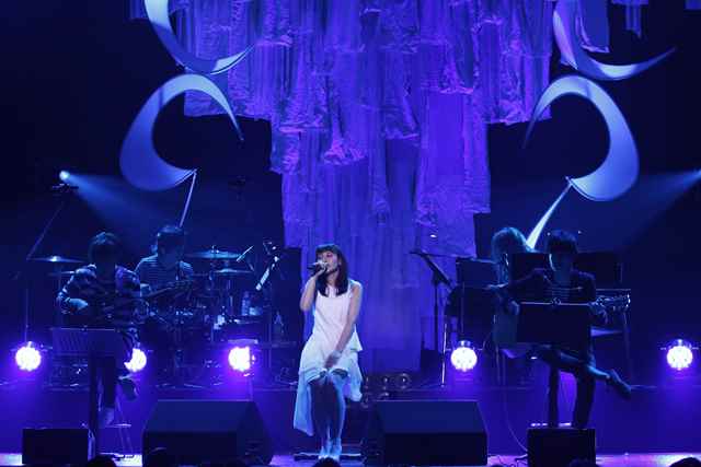 Curiosity』の曲をたっぷり披露！中島 愛「Megumi Nakajima Live Tour 2018 “Curiosity of  Love”」音楽の良さや楽しさを体感したツアーファイナル公演をレポート！ – リスアニ！ – アニソン・アニメ音楽のポータルサイト