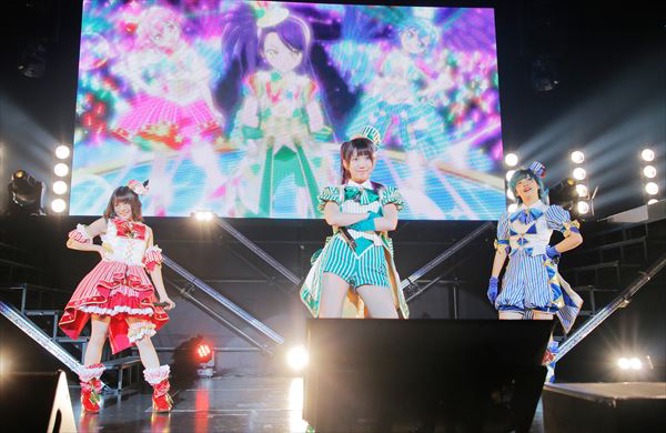 作中の名シーンや、作品を超えた掛け合いも現実に！“プリパラ＆キラッとプリ☆チャン AUTUMN LIVE TOUR”東京公演レポート - 画像一覧（13/14）