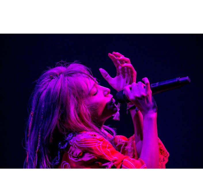 紅白初出場のLiSA、”平成最後の二日間”に開催した横浜アリーナワンマンライブ「LiVE is Smile Always～364＋JOKER～ at  YOKOHAMA ARENA」BD&DVDリリース決定！ – リスアニ！ – アニソン・アニメ音楽のポータルサイト