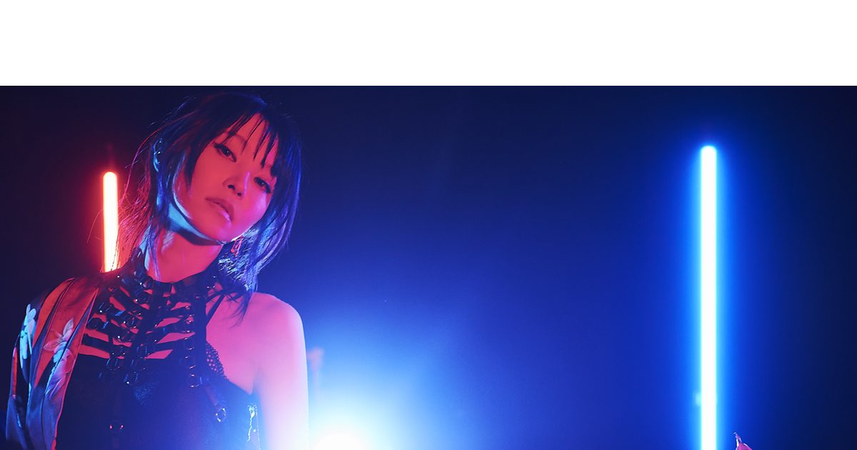 LiSA、ライブBlu-ray&DVD「LiVE is Smile Always～unlasting shadow