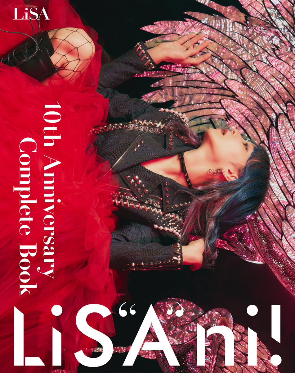 LiSA、4月13日発売のライブ Blu-ray&DVD「LiVE is Smile Always～unlasting shadow～ at Zepp Haneda(TOKYO)」ジャケット写真を公開！ - 画像一覧（1/7）