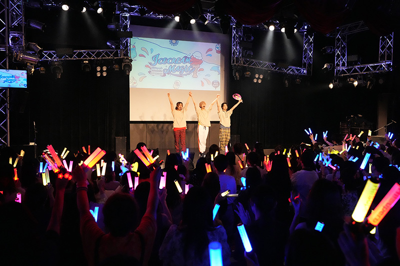 アイスクリームも溶けるような熱狂ライブ！『Hi!Superb SUMMER LIVE2022 ICECREAM MAGIC』ライブレポート到着 - 画像一覧（13/13）