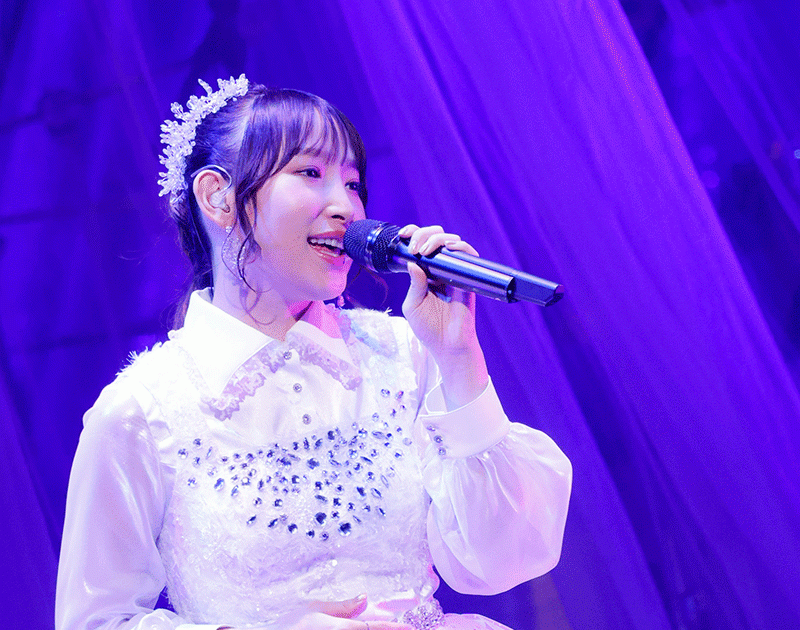 ライブレポート 南條愛乃が紡いだ 小さな冬の物語 全国ツアー 南條愛乃 Live Tour 22 A Tiny Winter Story Supported By Animelo Mix ファイナルとなる埼玉公演をレポート リスアニ アニメ アニメ音楽のポータルサイト