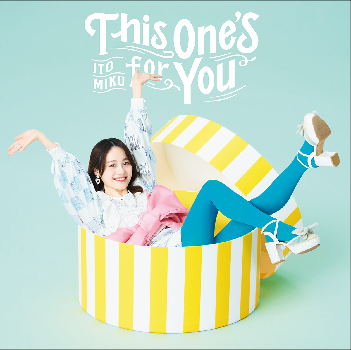 伊藤美来、2月15日発売の4thアルバム『This One’s for You』ジャケ写公開！ - 画像一覧（2/3）