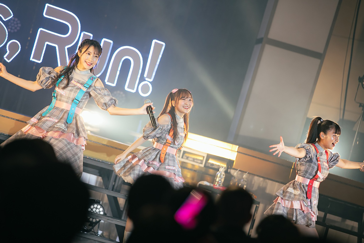 5年半のゴールは、輝ける未来への最初の一歩！“Run Girls, Run！FINAL LIVE ～新しい道の先へ～”レポート - 画像一覧（3/5）