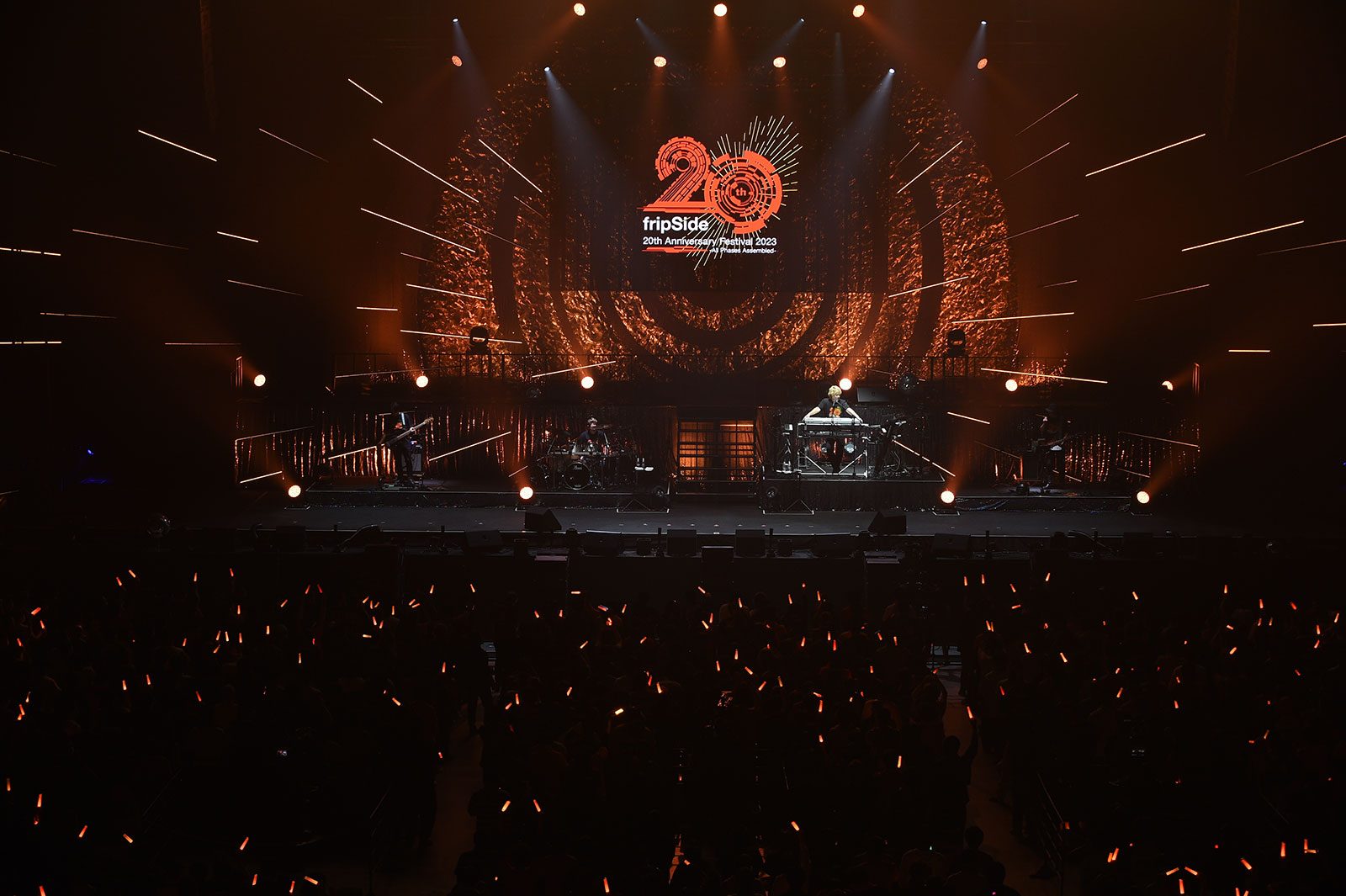 fripSideの過去、現在、未来が繋がる――熱狂の一夜となった“fripSide 20th Anniversary Festival 2023 -All Phases Assembled-”をレポート！ - 画像一覧（11/18）