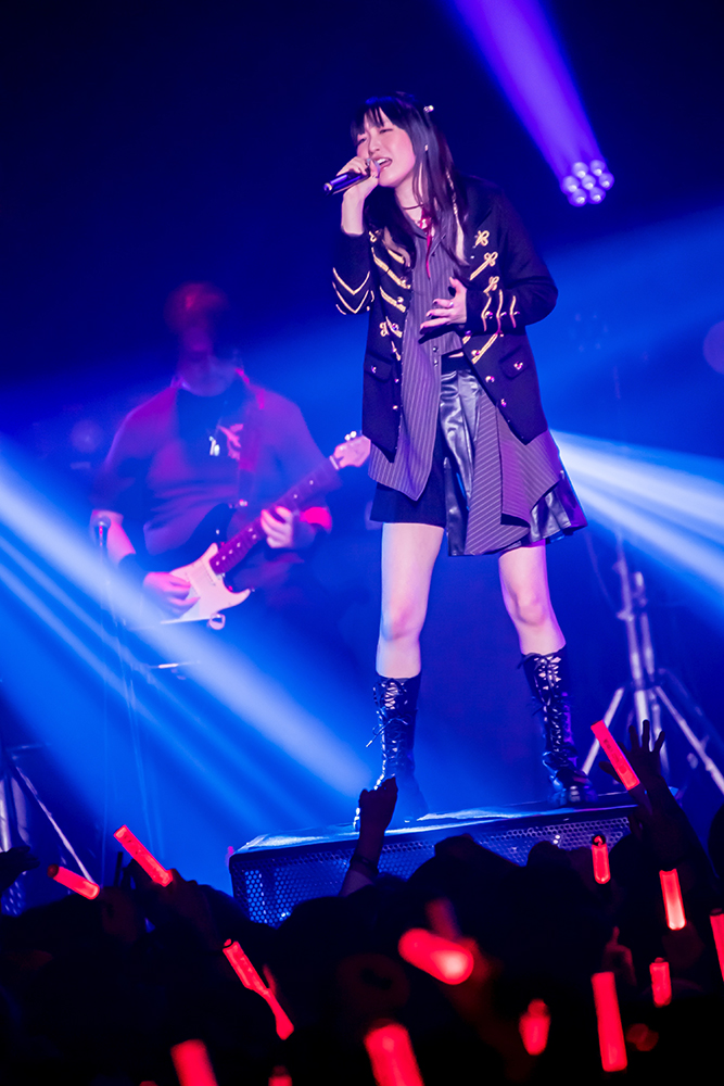 “あの日のふたりはあまりに無敵だった” ――伝説を残した初のライブツアー「She is Legend Live Tour 2023 “Extreme Flag”」ファイナル公演レポート - 画像一覧（10/15）