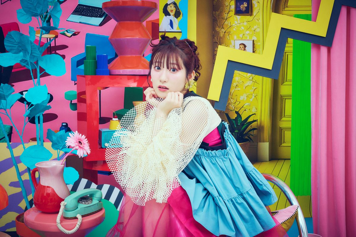 声優・アーティスト岡咲美保、8月7日発売シングル「ハピメモ」アーティスト写真・ジャケット写真が解禁！