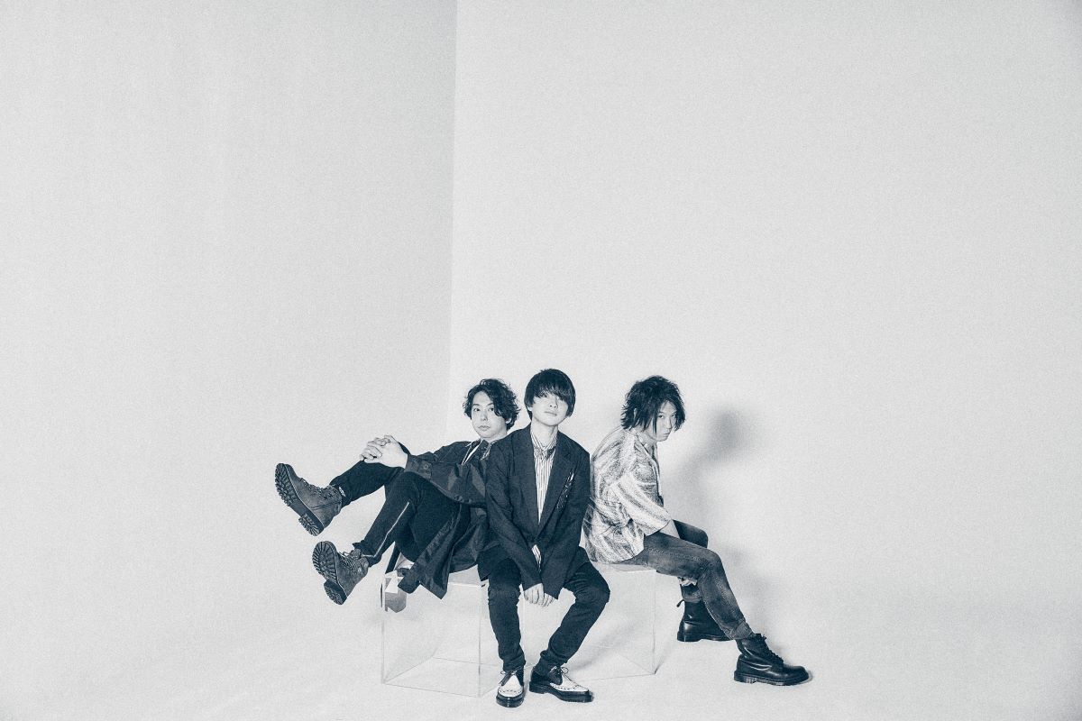 UNISON SQUARE GARDEN、TVアニメ『ブルーロック』第2期オープニング主題歌に決定！新曲「傍若のカリスマ」を10月2日リリース決定！ - 画像一覧（4/4）