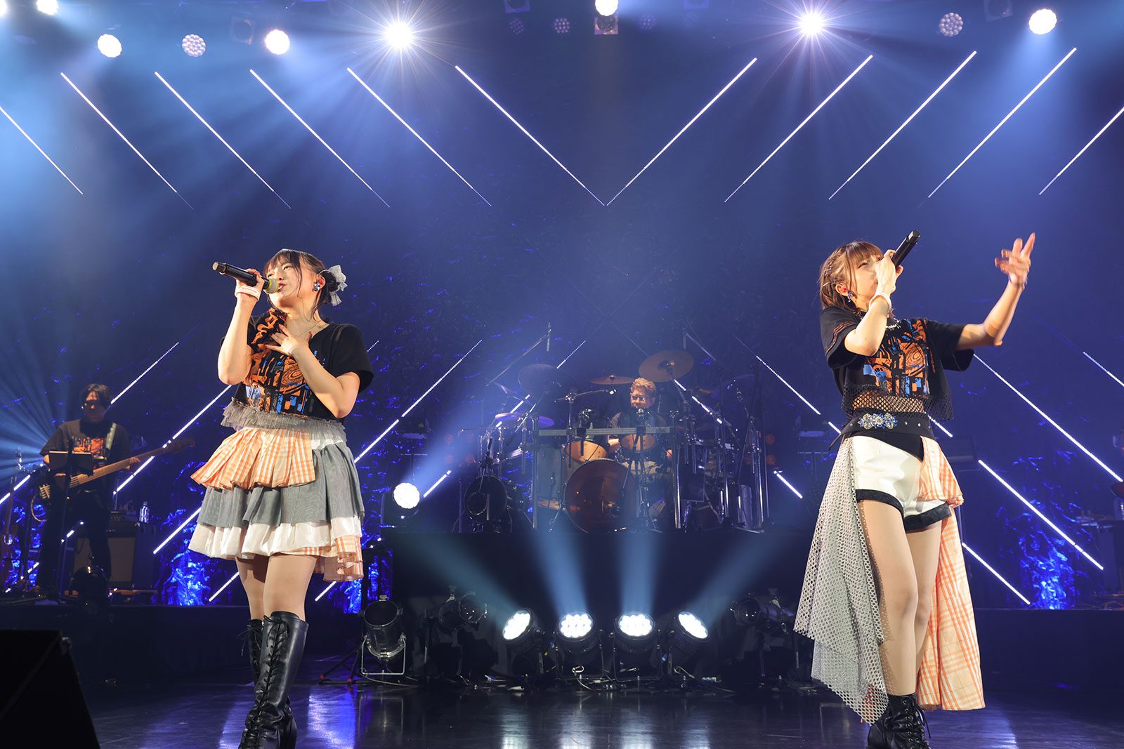 “Special Day”で上杉&阿部が見せた成長と進化――。“fripSide phase3 concert tour -the Dawn of Resonance- in 2024 [Special Day]”をレポート！ - 画像一覧（5/9）