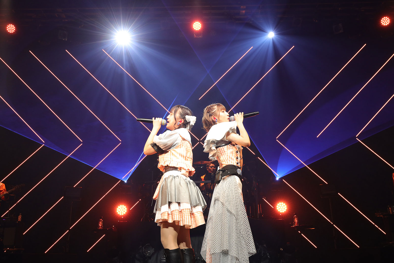 “Special Day”で上杉&阿部が見せた成長と進化――。“fripSide phase3 concert tour -the Dawn of Resonance- in 2024 [Special Day]”をレポート！ - 画像一覧（3/9）