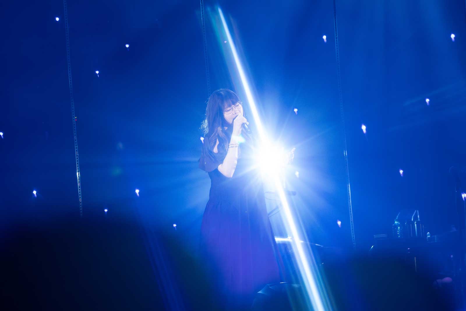 Aimer 24thシングル「Sign」インタビュー 『狼と香辛料』新OPテーマに重ねた“孤独を抱えた者同士”への特別な思いとは？ - 画像一覧（4/8）