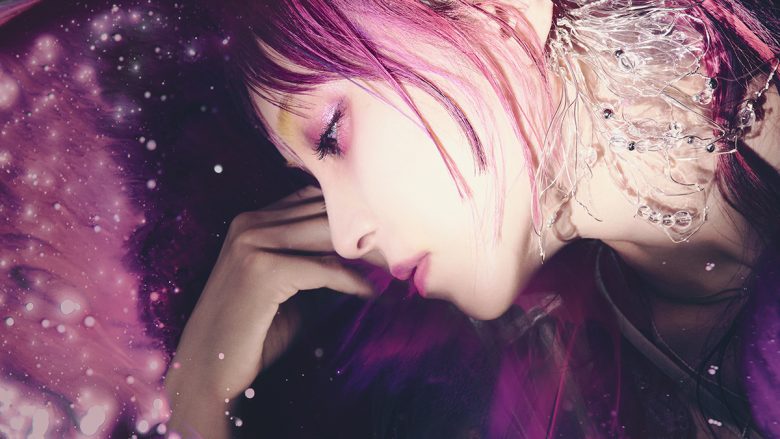 LiSA、8月21日発売シングル「ブラックボックス」収録、キタニタツヤ作詞作曲「洗脳」のMUSiC CLiPのプレミア公開決定！