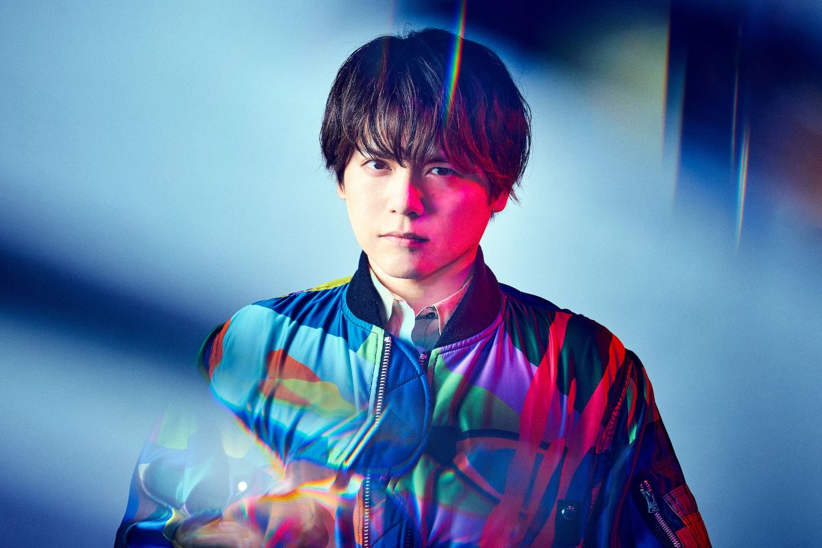 内田雄馬、Digital Single 「Chemi-story」リリース！2人の内田雄馬が対峙するMVが公開！