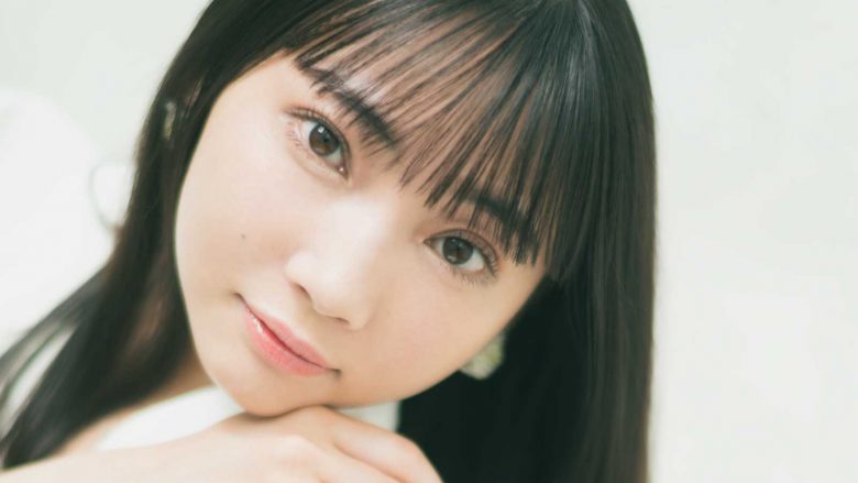 「ステージや表現の場だからこそ出せる自分が好き」矢野妃菜喜、ソロアーティストとしての表現とライブを語る　4thシングル「キミといた夏を」インタビュー