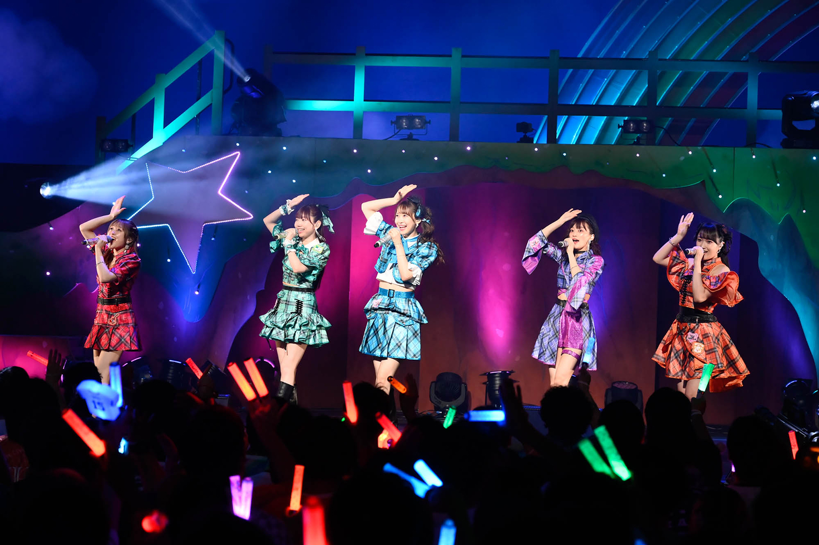 メンバーとファン、互いの愛が心を震わせた“i☆Ris 9th Live Tour 2024 愛たくて…Full Ener9y!!”神奈川公演レポート！ - 画像一覧（17/18）