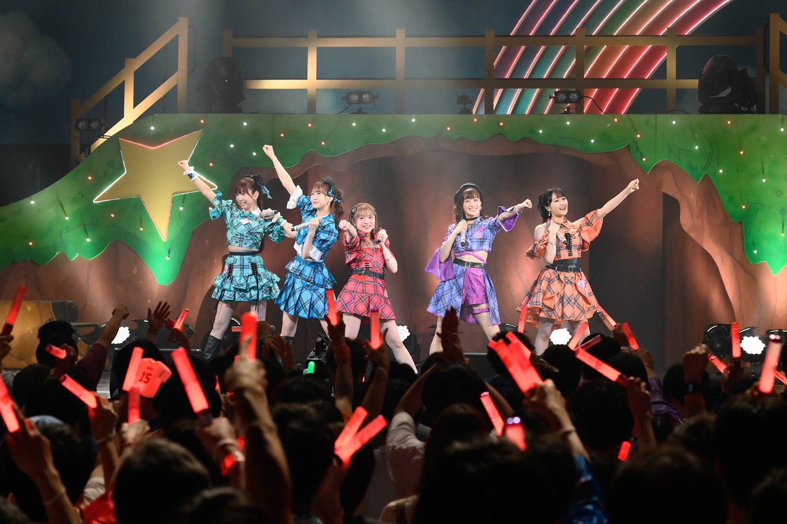 メンバーとファン、互いの愛が心を震わせた“i☆Ris 9th Live Tour 2024 愛たくて…Full Ener9y!!”神奈川公演レポート！ - 画像一覧（14/18）