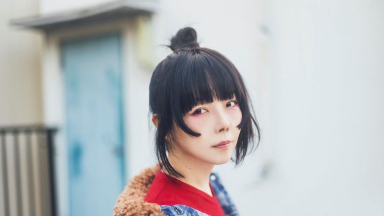 aiko、新曲「カプセル」が4月放送スタートのTVアニメ『アポカリプスホテル』エンディング主題歌に決定！さらに、アニメPVにて音源が初解禁！