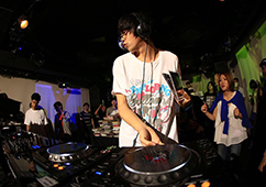 D-YAMA（MOGRA）